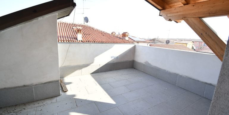 terrazza con logo