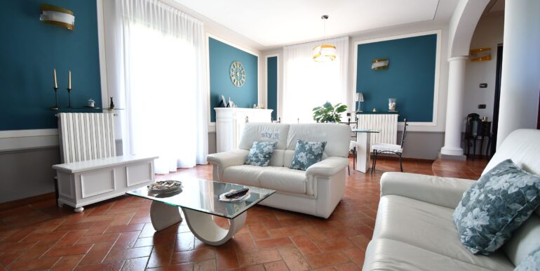 sala3 con logo