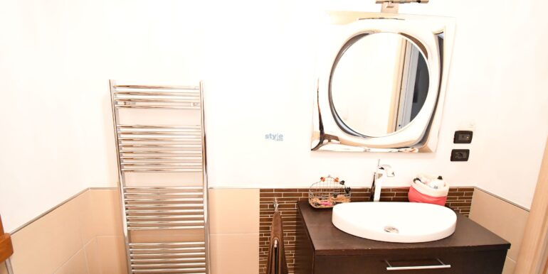 bagno con vasca1 con logo